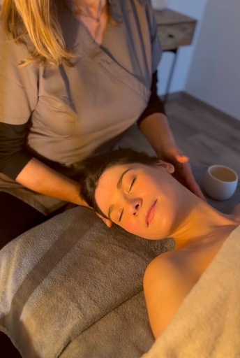 Massage Japonais du visage 80 min.